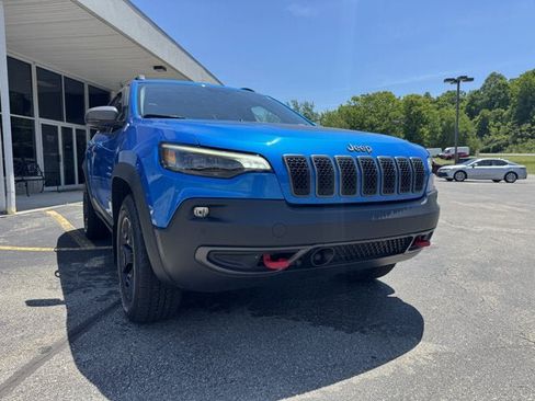 Used 2021 Jeep Cherokee Trailhawk w/ Sun, Sound & Nav Group AWD/4WD image 8