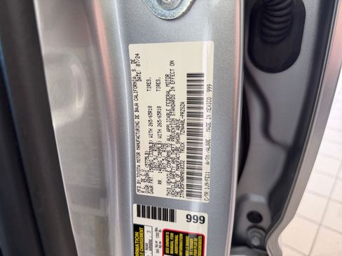 Used 2024 Toyota Tacoma TRD Sport image 23