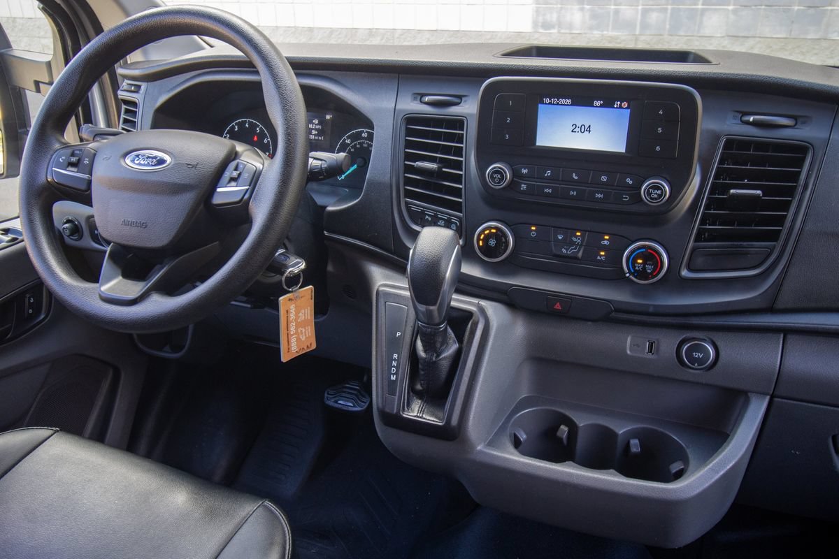 Used 2022 Ford Transit 250 Low Roof RWD image 18