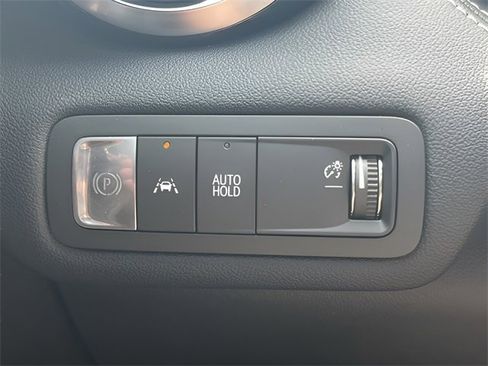 New 2025 Chevrolet Blazer EV LT image 23