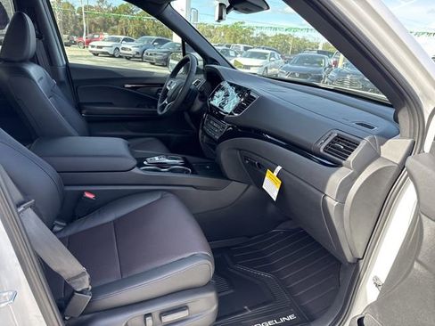 New 2026 Honda Ridgeline Black Edition image 19