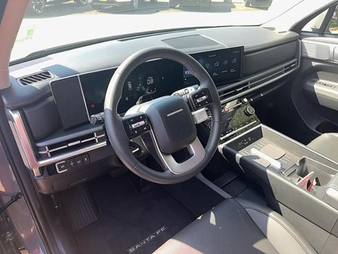 Used 2025 Hyundai Santa Fe SEL image 14