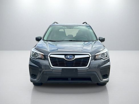 Used 2020 Subaru Forester Premium image 2