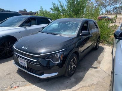 Certified 2023 Kia Niro LX