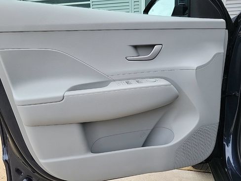 Used 2024 Hyundai Kona SEL AWD/4WD image 27