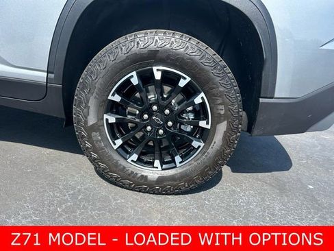 Certified 2025 Chevrolet Traverse Z71 w/ Driver Confidence Package image 10