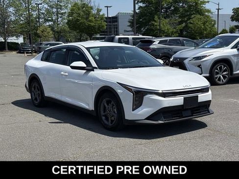 Used 2025 Kia K4 FWD image 1