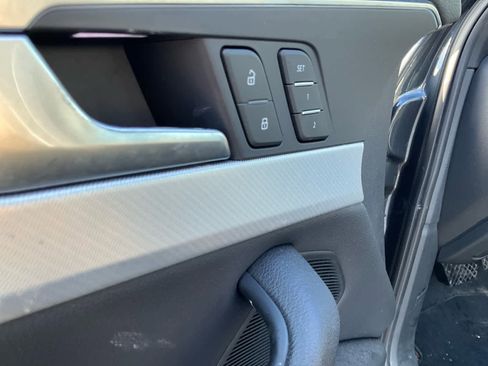 Used 2017 Audi A4 2.0T Premium Plus w/ Premium Plus Package image 22