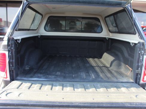 Used 2018 RAM 1500 Laramie w/ Convenience Group AWD/4WD image 13