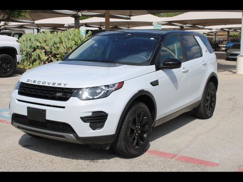 Used 2017 Land Rover Discovery Sport SE image 1