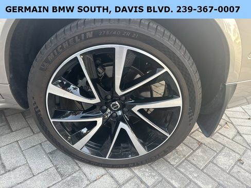 Used 2024 Volvo XC90 B6 Plus w/ Protection Package image 33