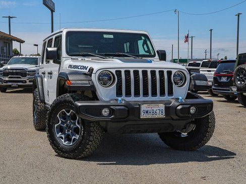 Used 2023 Jeep Wrangler Unlimited Rubicon 4xe AWD/4WD image 1