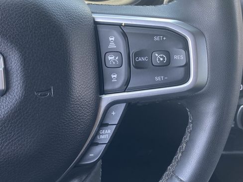 Certified 2025 RAM 1500 Big Horn AWD/4WD image 23
