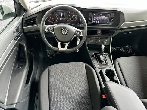 Used 2019 Volkswagen Jetta SE FWD image 20