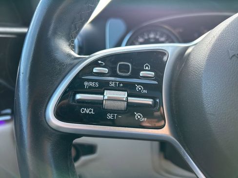 Used 2019 Mercedes-Benz E 300 w/ Premium 1 Package image 26