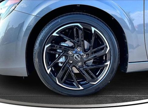 New 2026 Nissan Sentra SR FWD image 12