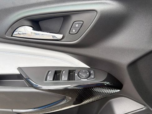New 2026 Chevrolet Trax LT w/ Midnight Edition FWD image 30