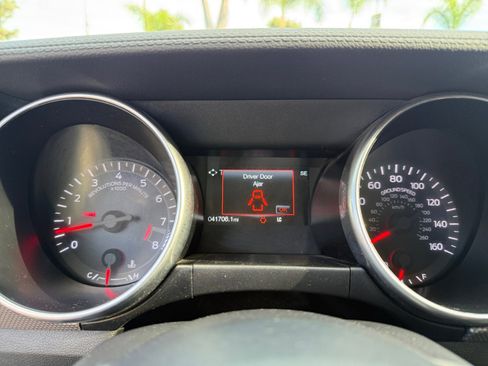 Used 2018 Ford Mustang GT image 22