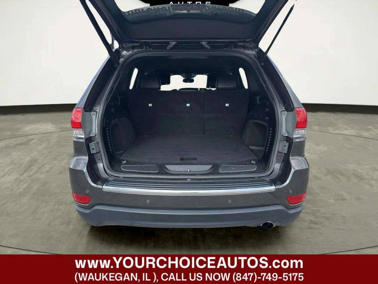 Used 2019 Jeep Grand Cherokee Limited AWD/4WD image 13