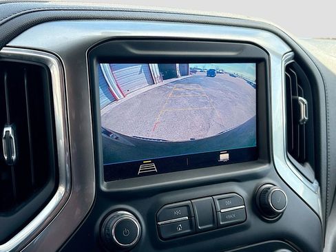 Used 2021 Chevrolet Silverado 1500 LT Trail Boss w/ Bed Protection Package image 13