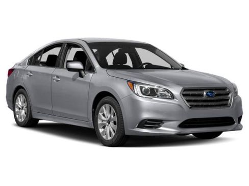 Used 2015 Subaru Legacy 2.5i Premium w/ Popular Package #2 AWD/4WD image 9