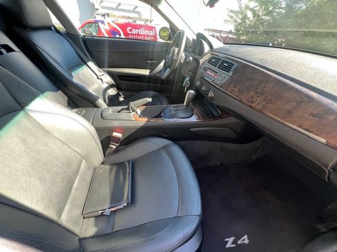 Used 2007 BMW Z4 3.0si RWD image 25
