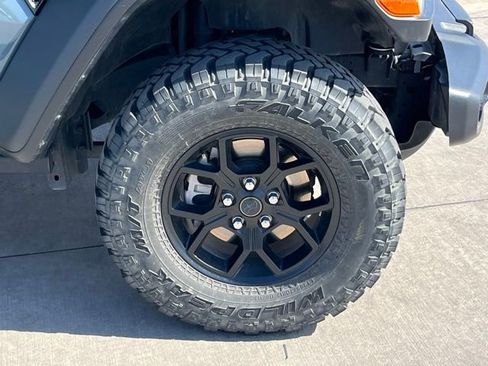 Used 2025 Jeep Wrangler Unlimited Sport S 4xe AWD/4WD image 7