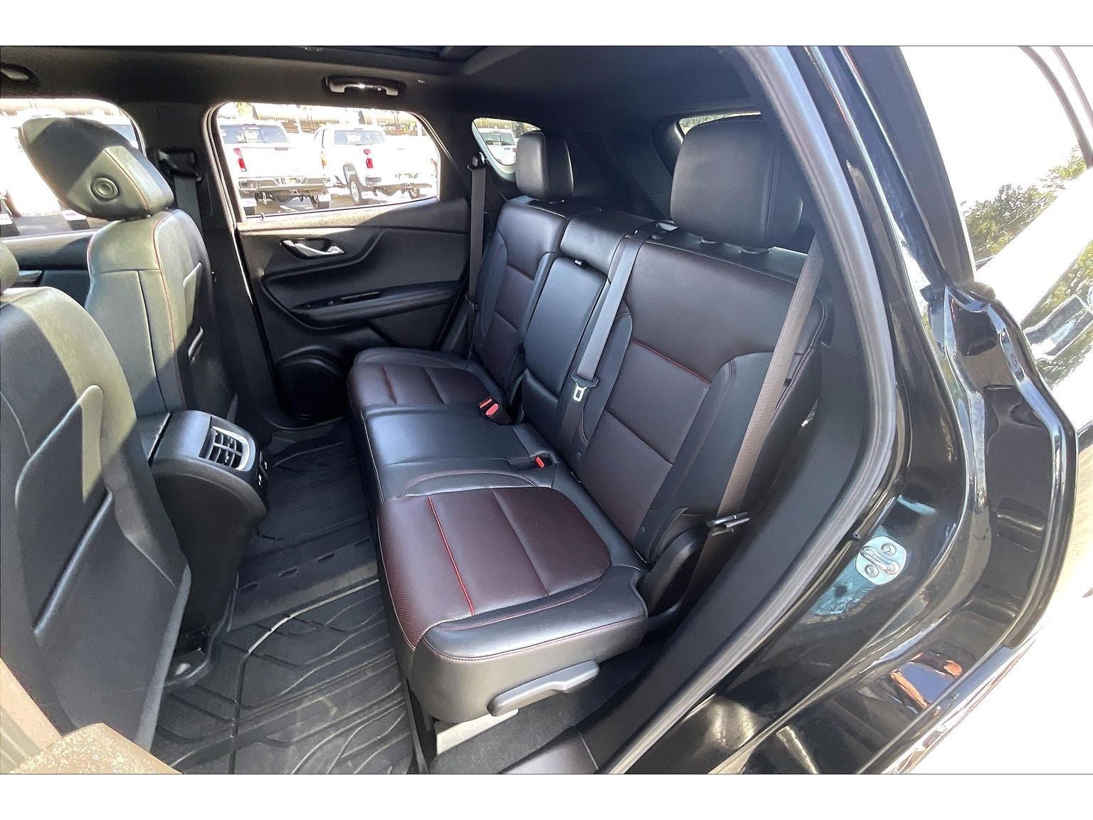 Used 2024 Chevrolet Blazer RS w/ Driver Confidence II Package AWD/4WD image 28