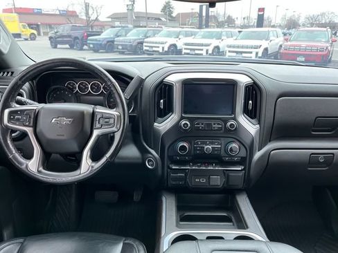 Used 2021 Chevrolet Silverado 1500 LT Trail Boss w/ Bed Protection Package image 13