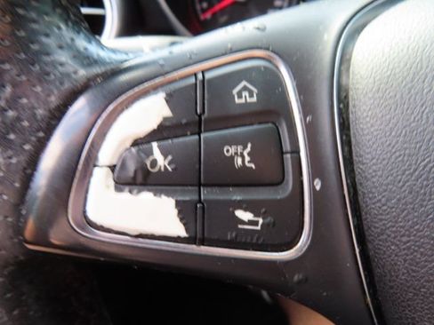 Used 2018 Mercedes-Benz C 300 4MATIC Sedan image 30
