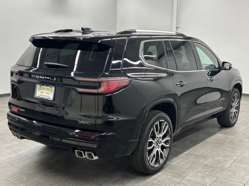 Used 2026 GMC Acadia Denali Ultimate w/ LPO, All-Weather Package AWD/4WD image 2