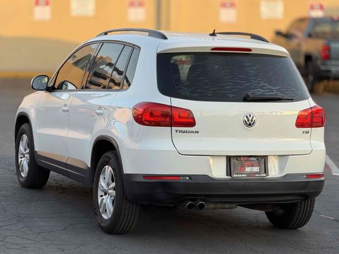 Used 2016 Volkswagen Tiguan S FWD image 12