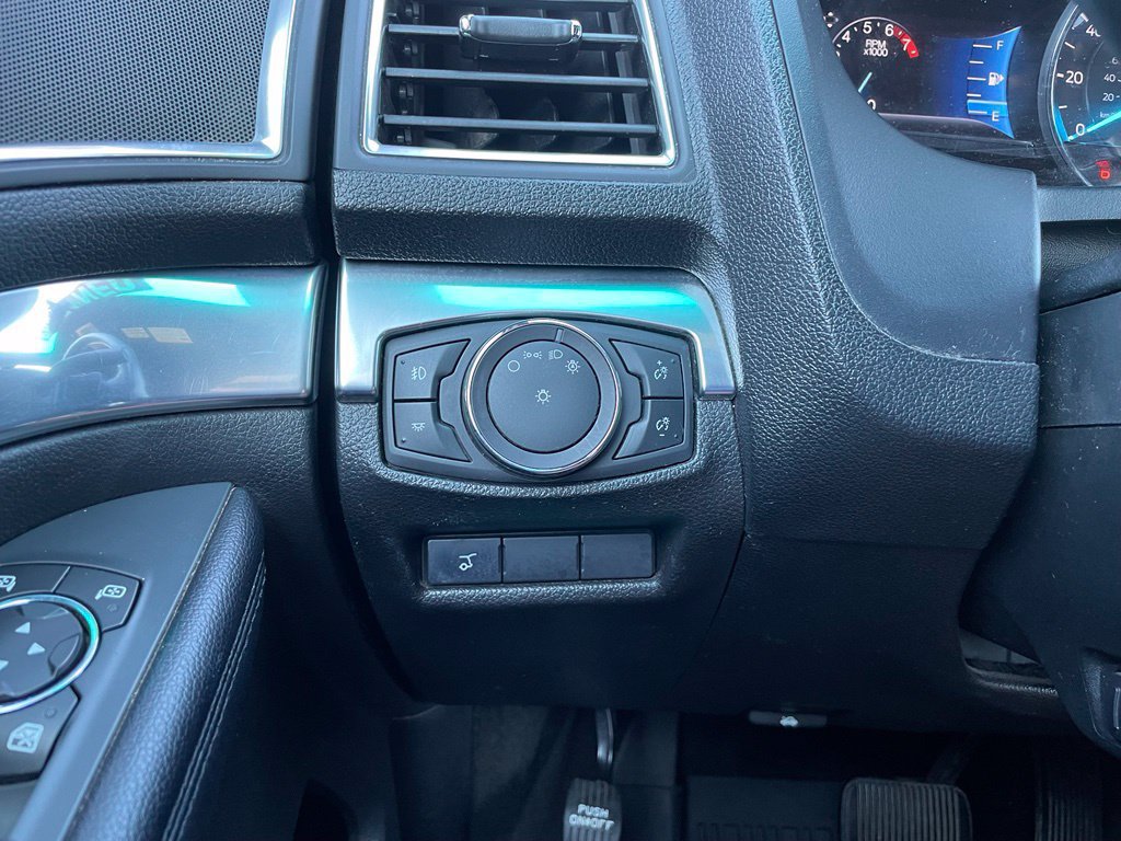 Used 2017 Ford Explorer Limited FWD image 13