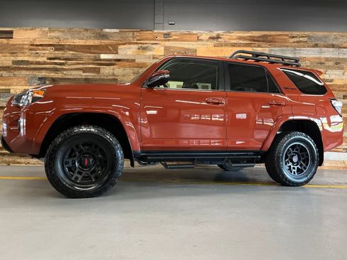 Used 2024 Toyota 4Runner TRD Pro AWD/4WD image 18