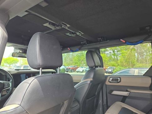 Used 2021 Ford Bronco Wildtrak image 5