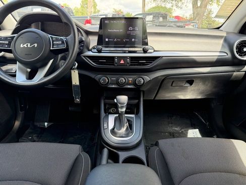 Used 2023 Kia Forte LXS FWD image 12