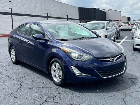 Used 2014 Hyundai Elantra SE FWD image 4