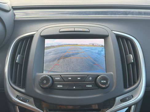 Used 2014 Buick LaCrosse Leather FWD image 25