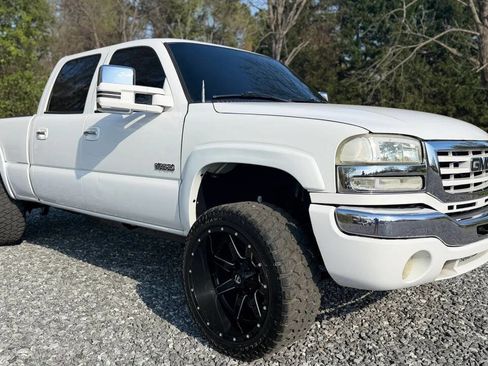 Used 2007 GMC Sierra 2500 SL w/ Heavy-Duty Power Package image 1