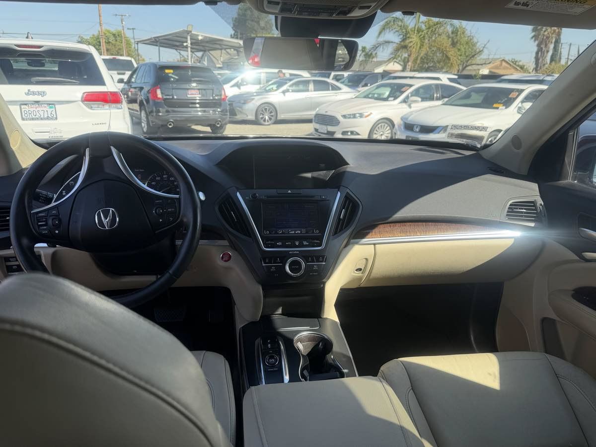 Used 2017 Acura MDX w/ Technology Package FWD image 29