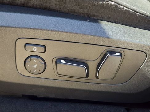 Used 2025 BMW X3 xDrive30i w/ Convenience Package AWD/4WD image 10