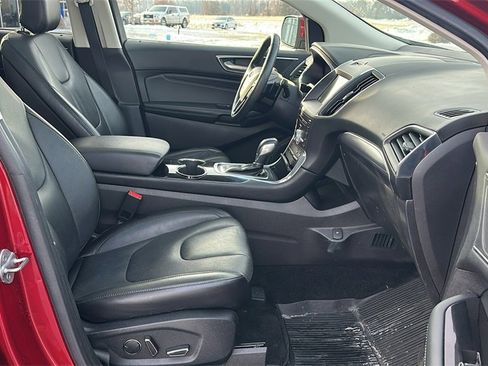 Used 2017 Ford Edge Titanium w/ Equipment Group 301A image 31