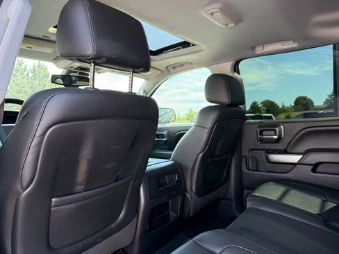 Used 2015 Chevrolet Silverado 1500 LTZ AWD/4WD image 17