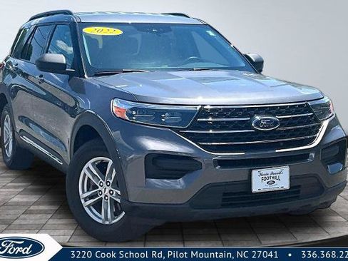Certified 2022 Ford Explorer XLT AWD/4WD image 1