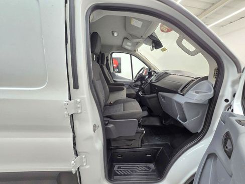 Used 2019 Ford Transit 150 130 Low Roof RWD image 18
