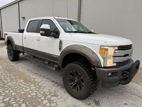 Used 2017 Ford F350 King Ranch AWD/4WD image 2