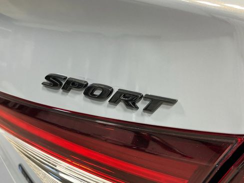 New 2026 Honda Civic FWD Hybrid Sedan image 7