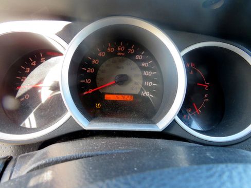 Used 2006 Toyota Tacoma PreRunner image 12