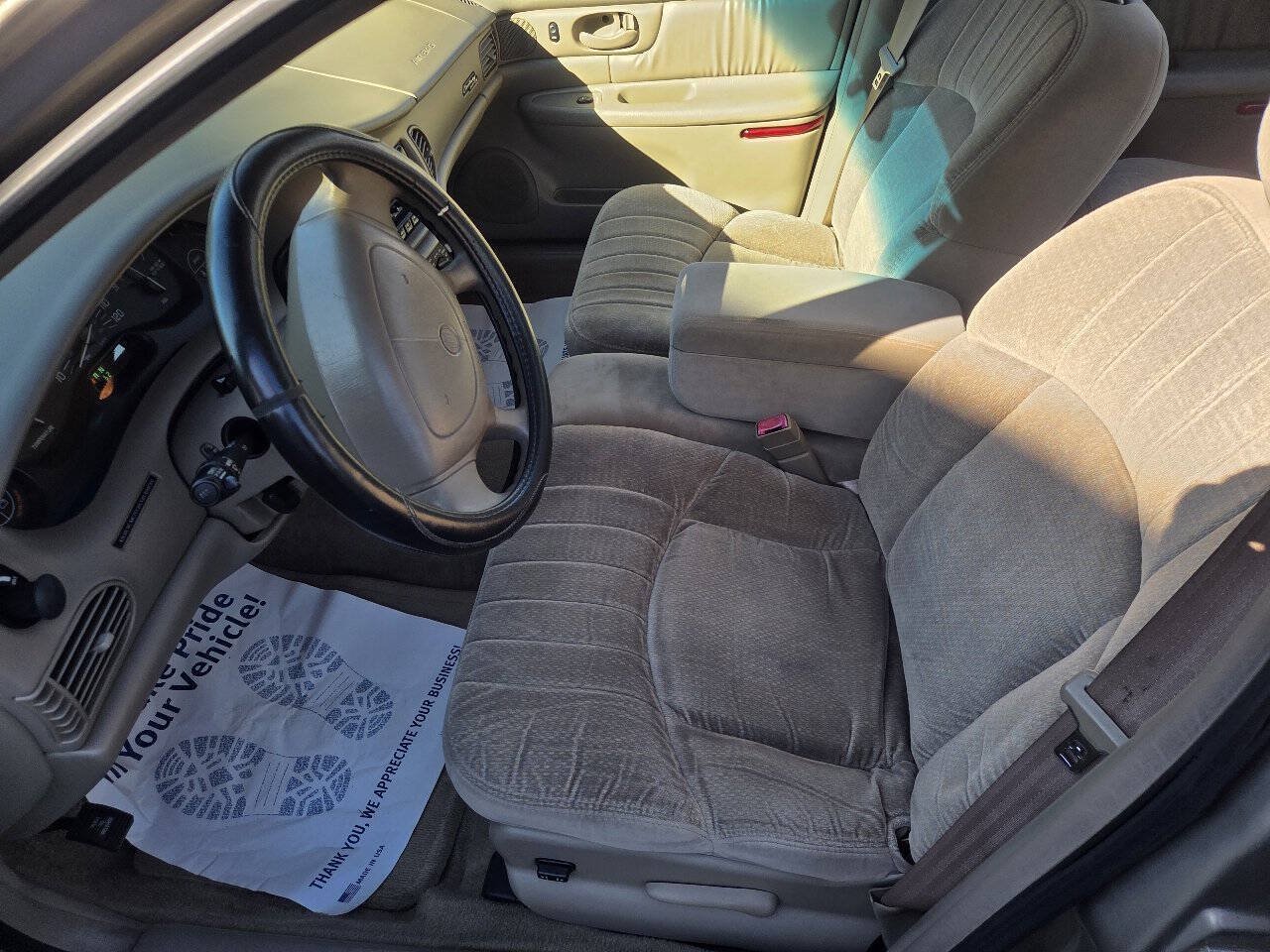 Used 2000 Buick Century Custom FWD image 3