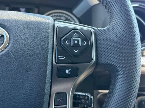 Used 2023 Toyota Tacoma SR5 AWD/4WD image 28
